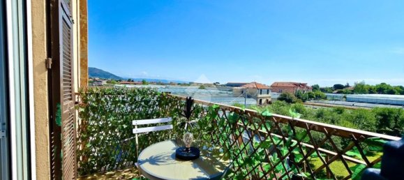 5 chambres Appartement à Albenga, Italy No. 380183 6