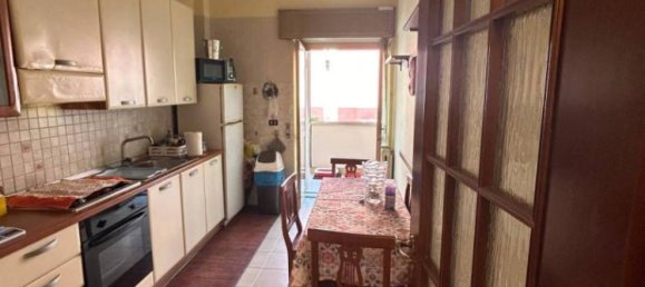 Квартира с 2 спальнями в Неаполь, Италия № 16487 6