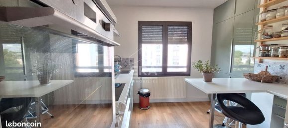 2 chambres Appartement à Bourg-en-Bresse, France No. 315782 4