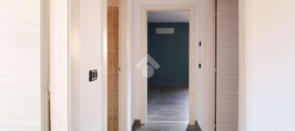 4-salle Appartement à Ortona, Italy No. 39756 14