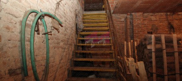 3 bedrooms Apartment in Bergantino, Italy No. 178216 8