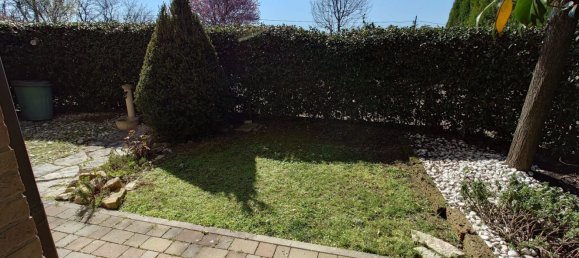 Квартира с 3 комнатами в Фьорано Моденесе, Италия № 17110 2