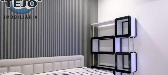 4 bedrooms Villa in Almada, Portugal No. 13985 16