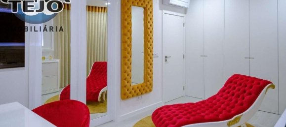 4 bedrooms Villa in Almada, Portugal No. 13985 35