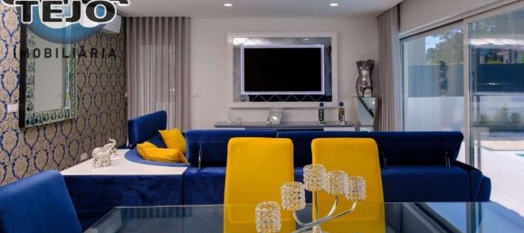 4 غرف نوم فيلا في Almada, Portugal رقم 13985 44