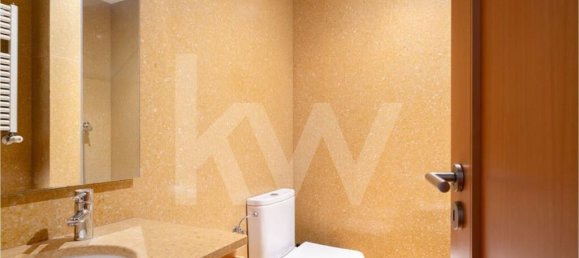 4 bedrooms Apartment in Porto, Portugal No. 40695 23