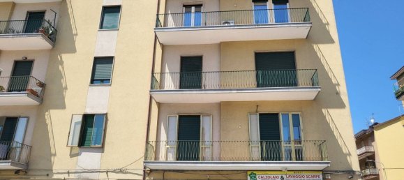 1 bedroom Apartment in Avellino, Italy No. 254604 2