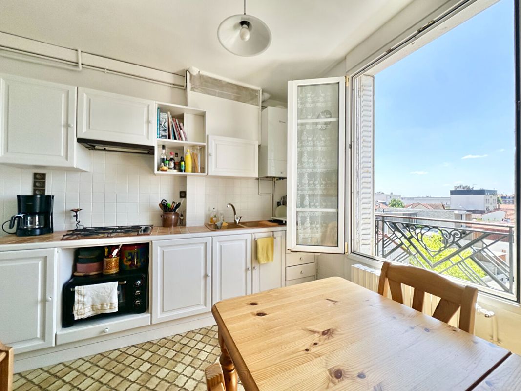 2 Schlafzimmer Wohnung in Fontenay-sous-Bois, France, Nr. 292999