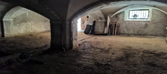 285m² Commercial property in Livorno, Italy No. 85586 7