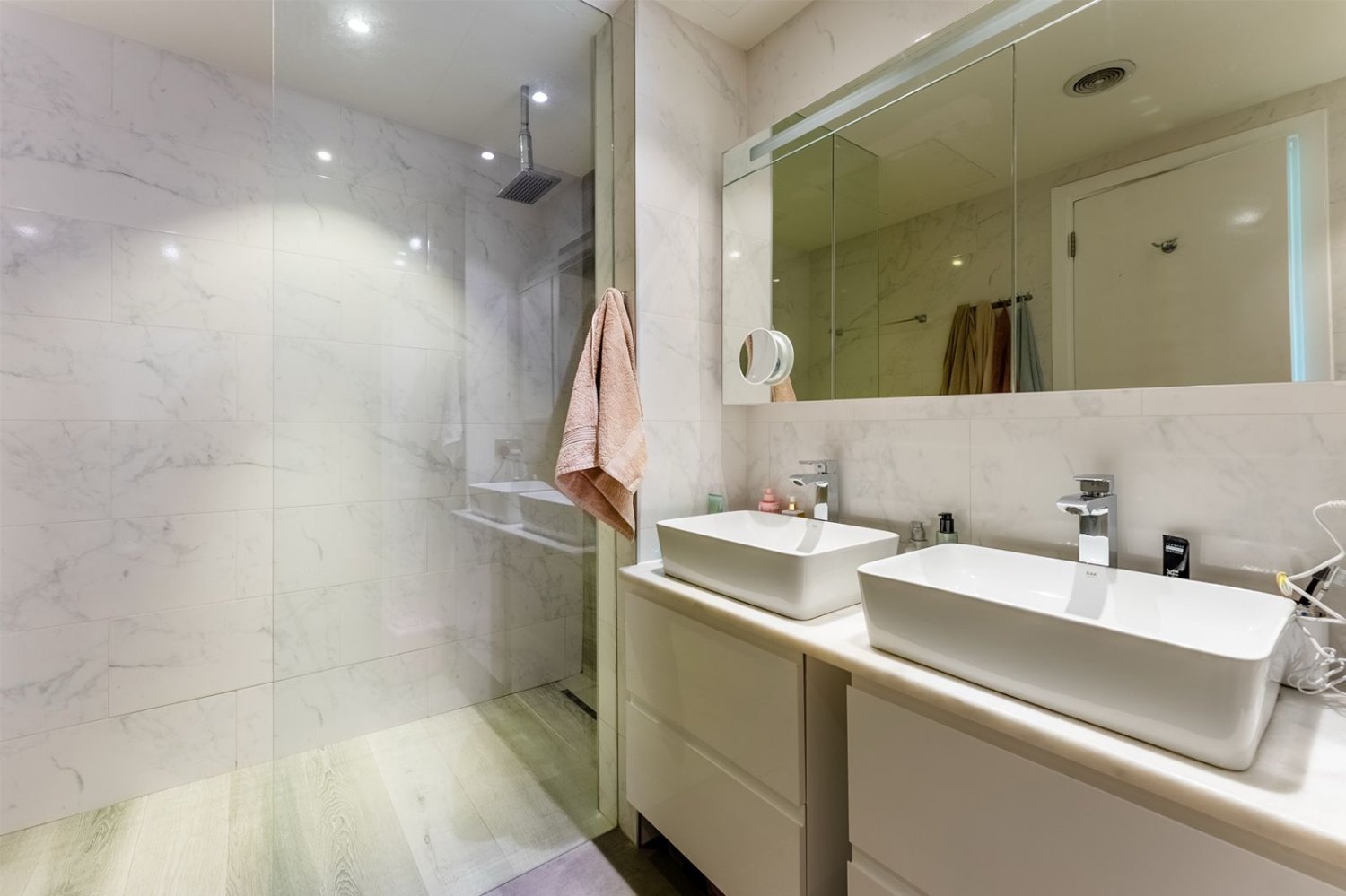 3 غرف نوم فيلا في البحيرات, UAE رقم 123566