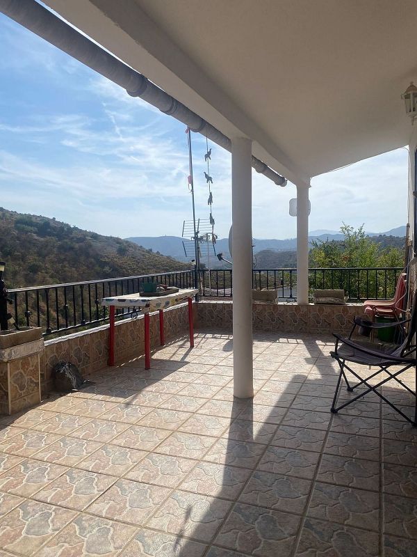 6 bedrooms House in Canillas de Aceituno, Spain No. 226308