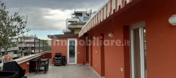 2 Schlafzimmer Penthouse in Rome, Italy, Nr. 290022 19