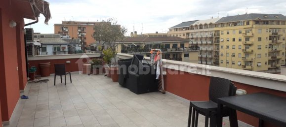2 Schlafzimmer Penthouse in Rome, Italy, Nr. 290022 2
