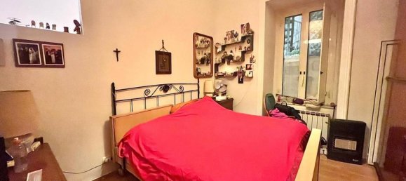 2 rooms Apartment in Naples, Italy No. 29581 7