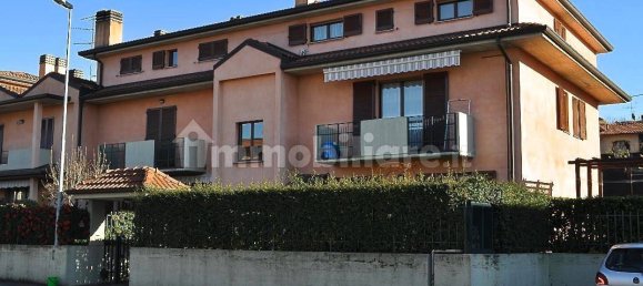 2 bedrooms Apartment in Villa d'Adda, Italy No. 379950 3