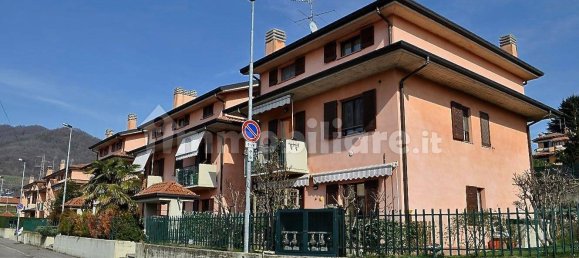 2 bedrooms Apartment in Villa d'Adda, Italy No. 379950 2