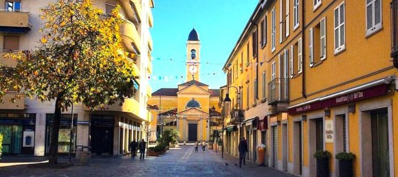 Студия в Корсико, Италия № 66692 15