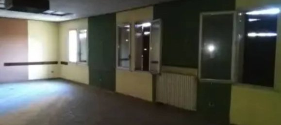 1000m² Building in Formigine, Italy No. 257812 8