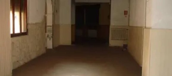 1000m² Building in Formigine, Italy No. 257812 41