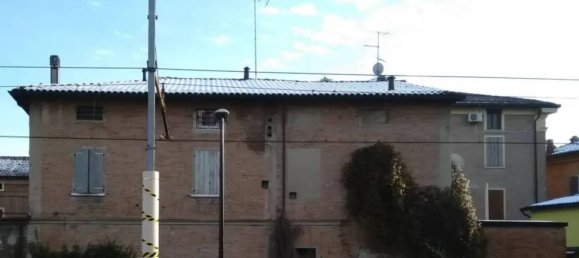1000m² Building in Formigine, Italy No. 257812 5