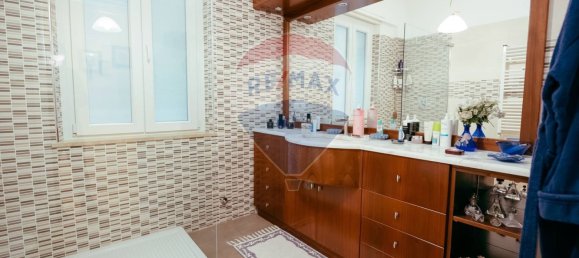 2 bedrooms Apartment in Rome, Italy No. 56250 50