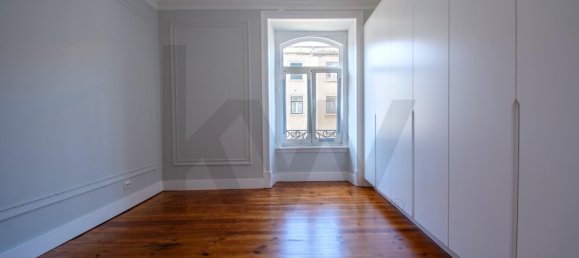 3 bedrooms Apartment in Lisbon, Portugal No. 99630 26