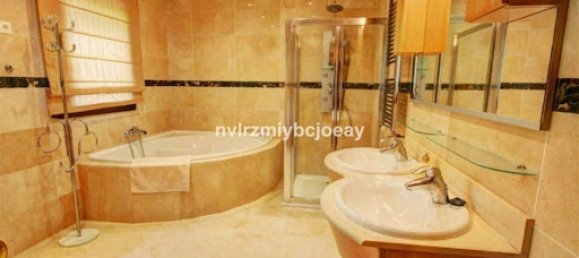 Дом с 10 спальнями в Бенальмадена, Испания № 137517 21