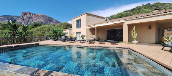 4 bedrooms Villa in Afa, France No. 83595 2