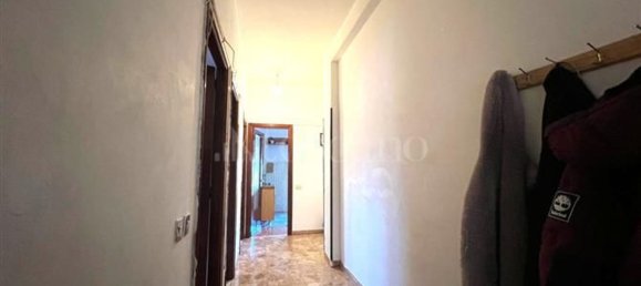 Apartamento de 4 habitaciónes en Rome, Italy No. 15168 2