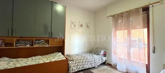Apartamento de 4 habitaciónes en Rome, Italy No. 15168 5