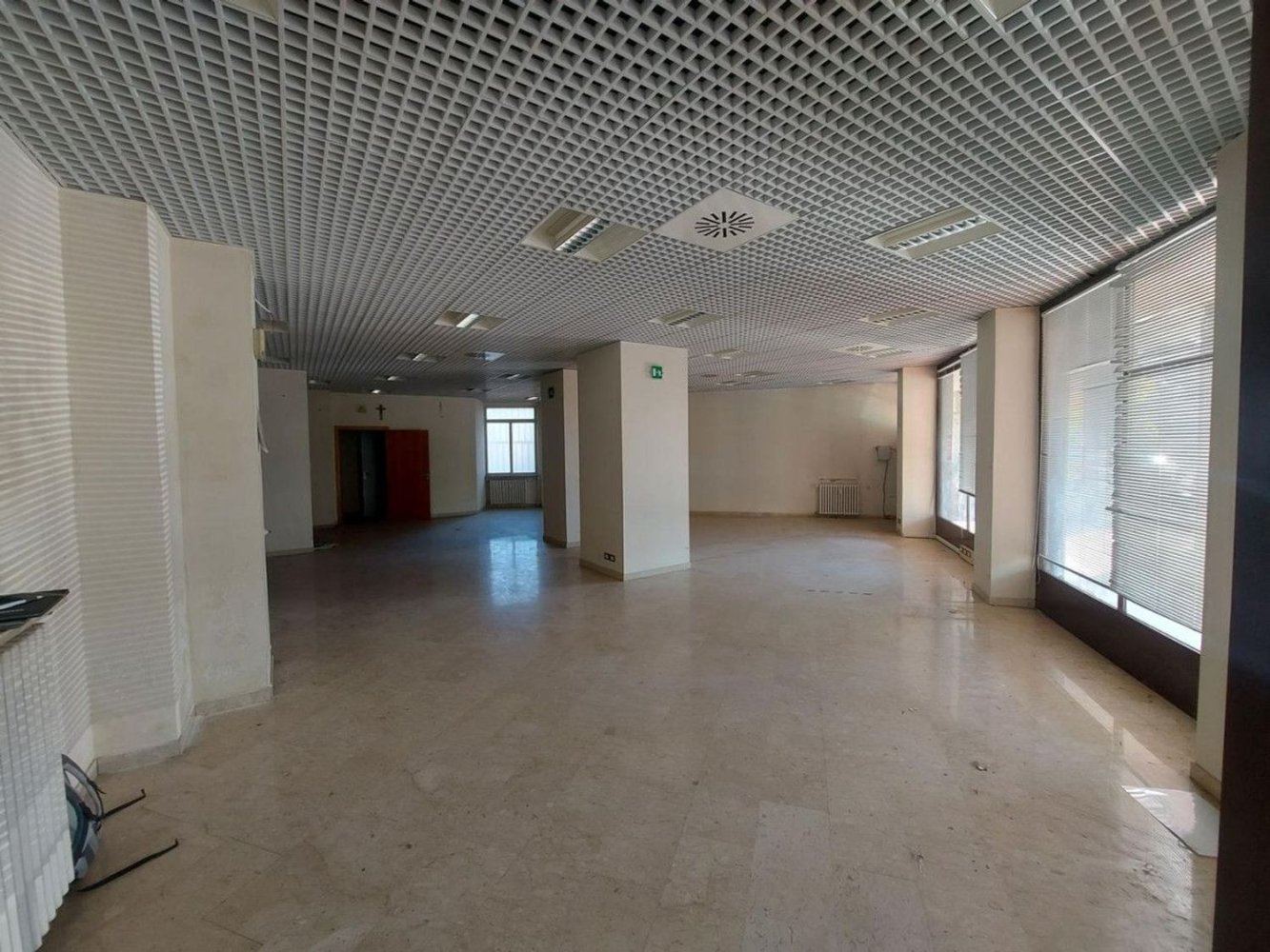 Büro in Demonte, Italy 234m², Nr. 370745