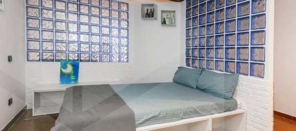 1 bedroom Apartment in Milan, Italy No. 241124 3