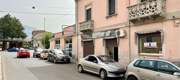220m² Commercial property in Castrovillari, Italy No. 80050 2