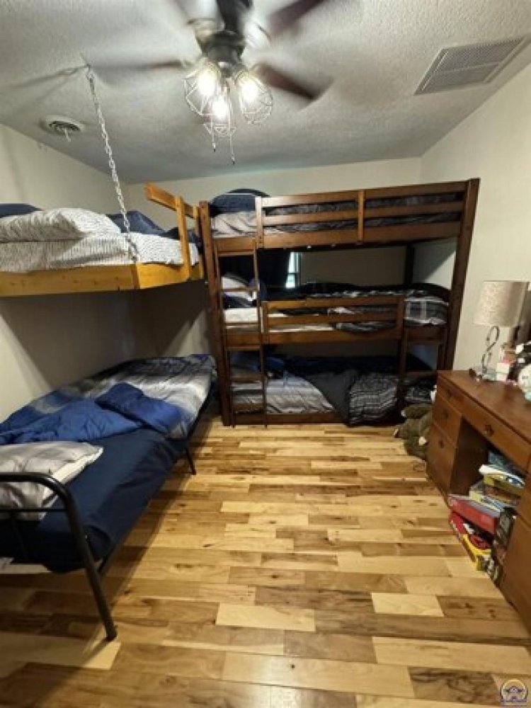 5 bedrooms House in Burlingame, USA No. 391958