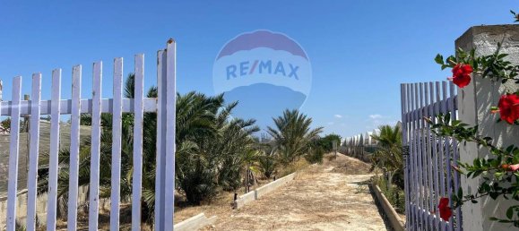 3053m² Land in Vittoria, Italy No. 319014 2
