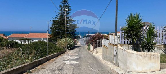 3053m² Land in Vittoria, Italy No. 319014 26