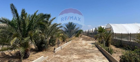 3053m² Land in Vittoria, Italy No. 319014 23