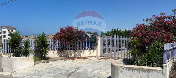 3053m² Land in Vittoria, Italy No. 319014 24