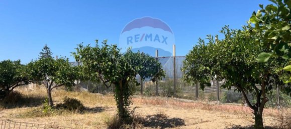 3053m² Land in Vittoria, Italy No. 319014 22