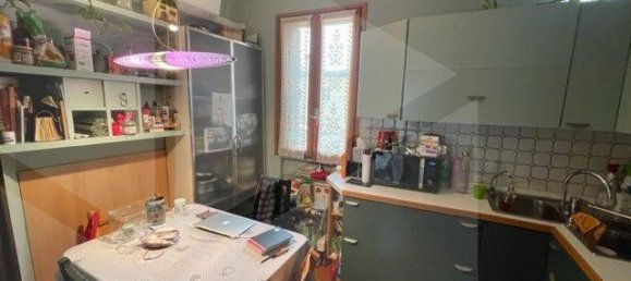 4-salle Appartement à Bologna, Italy No. 26285 7