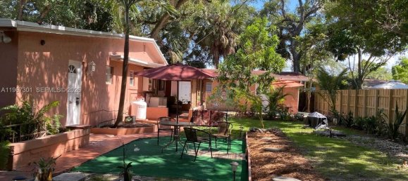 5 bedrooms Villa for sale in Miami, Miami-Dade, Florida, USA № 614401 9