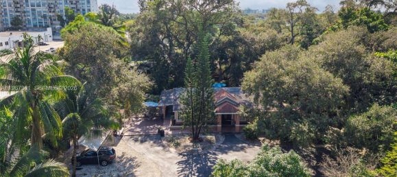 5 bedrooms Villa for sale in Miami, Miami-Dade, Florida, USA № 614401 17