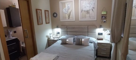 4 Schlafzimmer Haus in Alicante, Spain, Nr. 187883 2