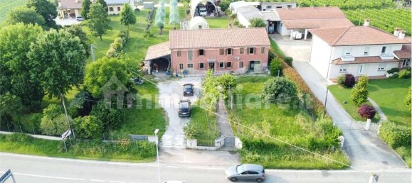 3 bedrooms House in Trevignano, Italy No. 110938 2