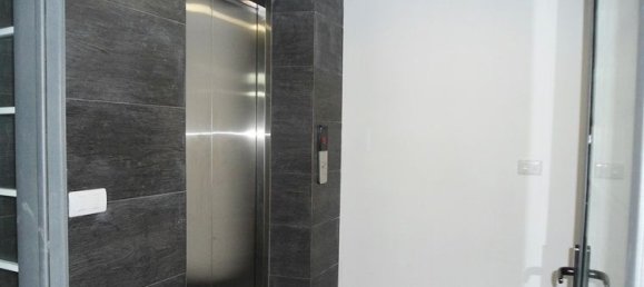 Escritório em Dong Da, Vietnam N.º 5254 4