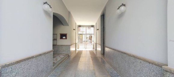 2 Schlafzimmer Wohnung in Milan, Italy, Nr. 282628 7