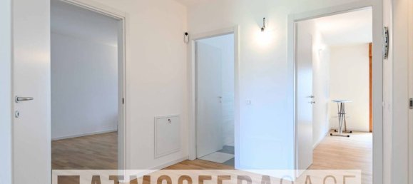 3 bedrooms Apartment in Bergamo, Italy No. 345294 19
