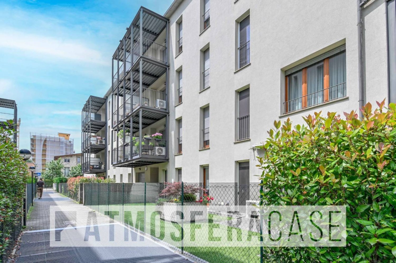 3 bedrooms Apartment in Bergamo, Italy No. 345294