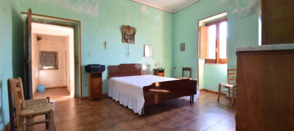11 rooms House in Sant'Agata de' Goti, Italy No. 159355 3