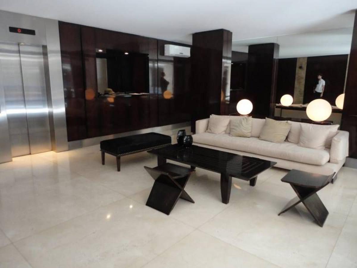 Studio in Buenos Aires, Argentina No. 82263